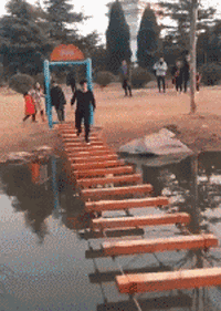 202112230001165758.gif