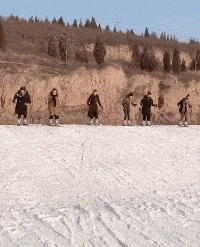 202203080227471984.gif