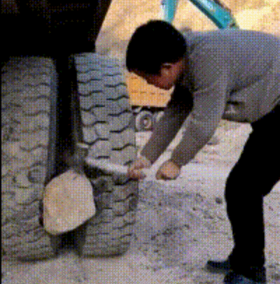1656850090905467.gif zr979.gif