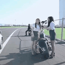 zr895.gif