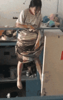 zr729.gif